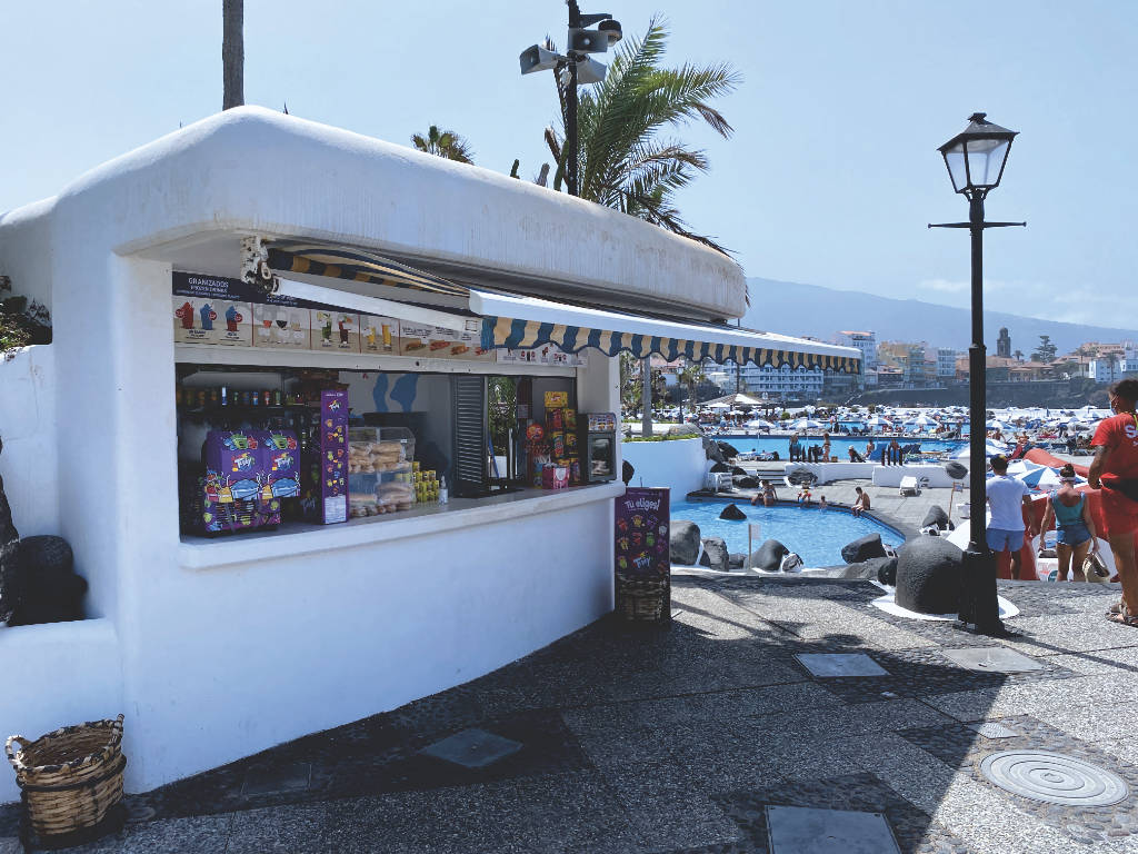 Kiosk Lago Martiánez Puerto de la Cruz Teneriffa