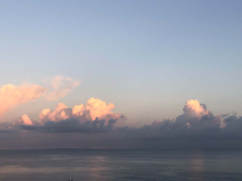Wolken über das Meer auf den Kanaren